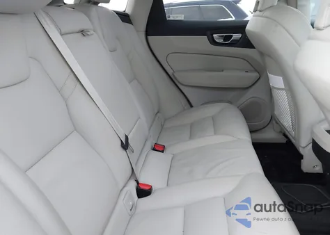 2022 Volvo Xc60 B5 Momentum from USA, damaged, VIN YV4L12RKXN1054253